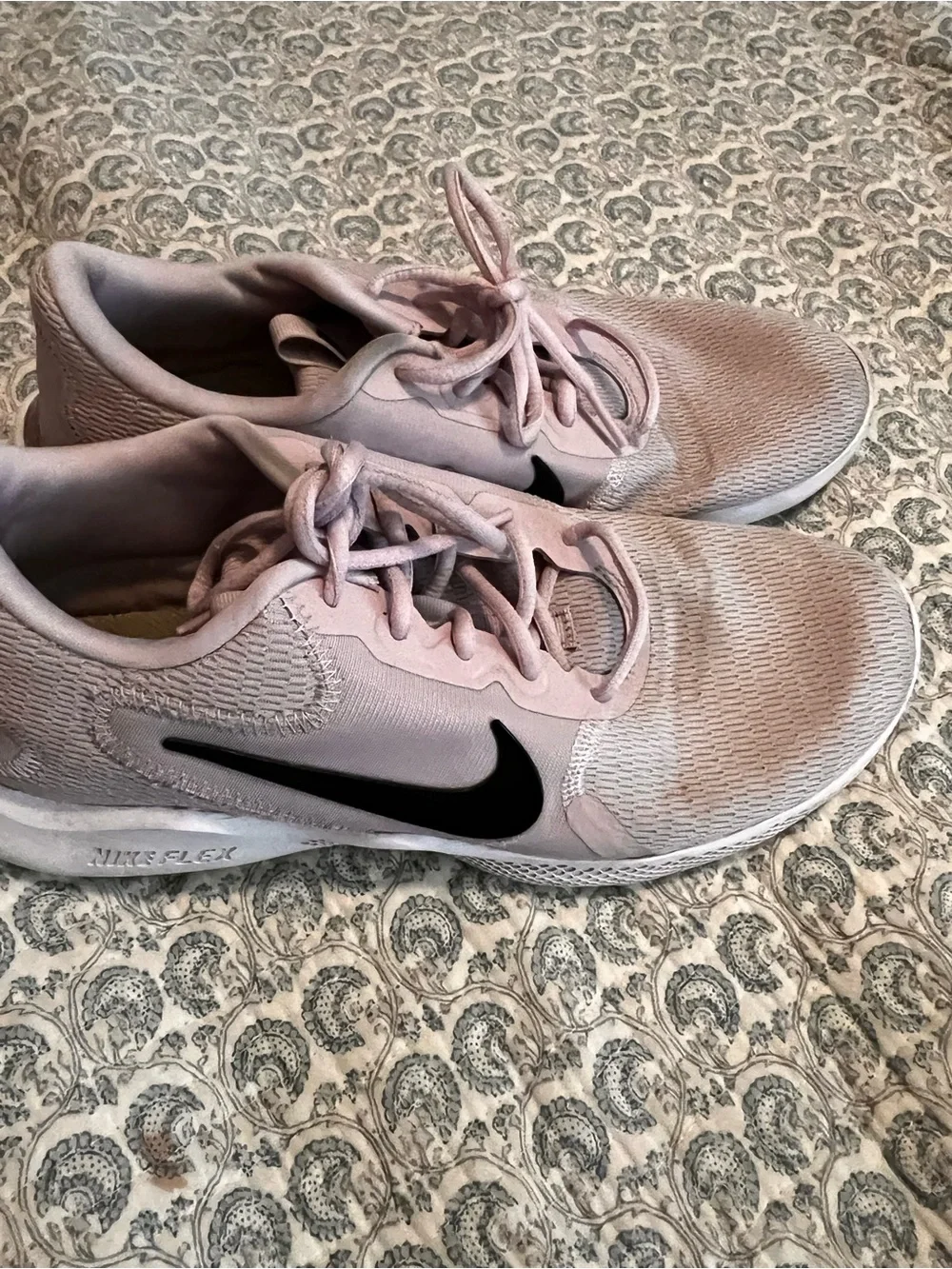 Nike Women's Light Pink Athletic Sneakers with Black Swoosh